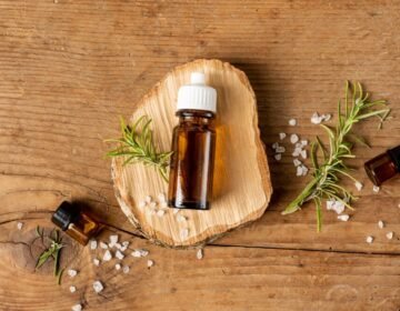 Cedarwood Oil Top 8 Surprising Benefits - girlsnbeauty.com