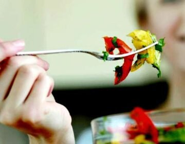 6 Superfoods to Uplift Your Beauty - girlsnbeauty.com