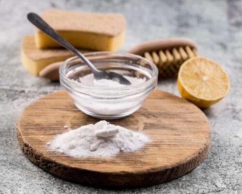 These DIY exfoliating scrubs are amazing for your skin & super simple to make scrub