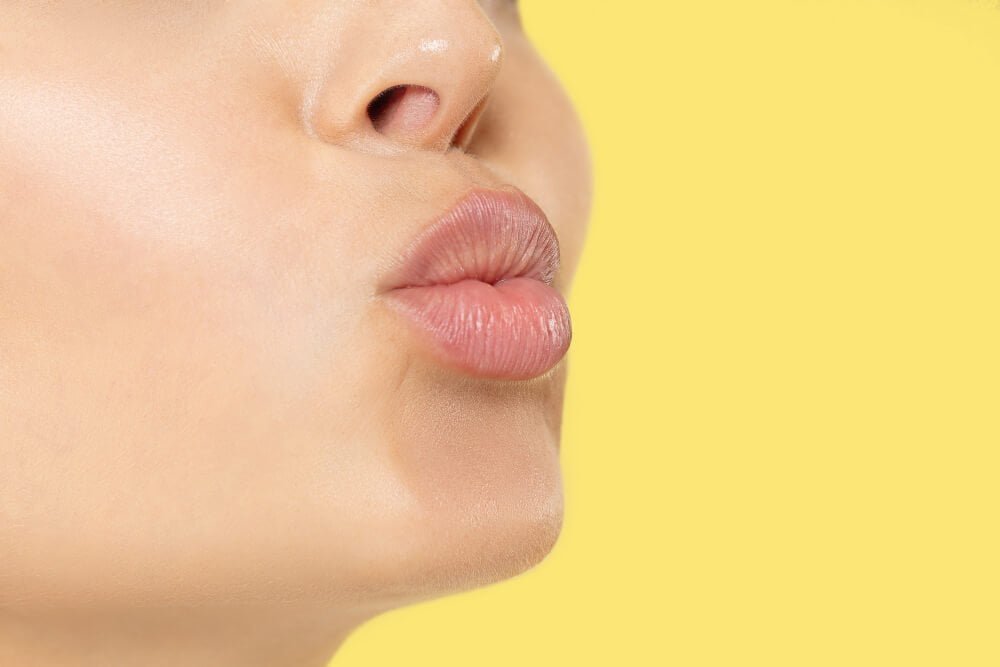 Everything about bullhorn lip lift 1 Bullhorn lip lift-girlsnbeauty.com