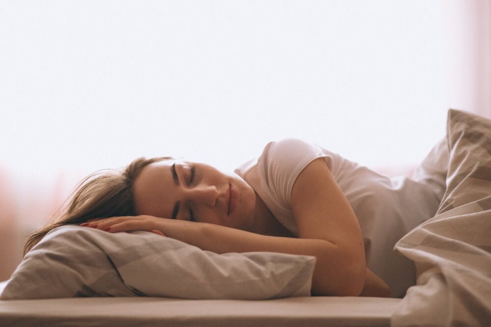 How much deep, light, and REM sleep do you need? 1 How much deep, light, and REM sleep do you need - girlsnbeauty.com