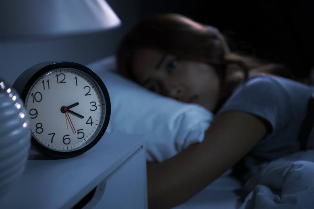 Why do I keep waking up at 3 a.m.? 1 Sleep interrupted and waking up at 3 am, what's the reason - girlsnbeauty.com