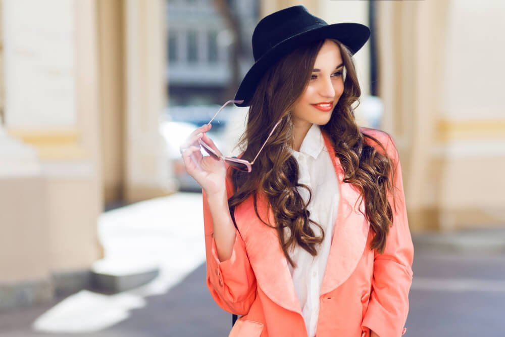 How to Keep up With the Fashion Trends of the Season? 1 Fashion trends - style - girlsnbeauty.com