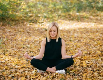 Meditation - tips - girlsnbeauty.com