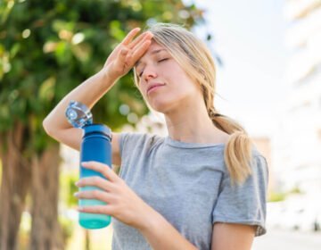 Signs of Dehydration - girlsnbeauty.com