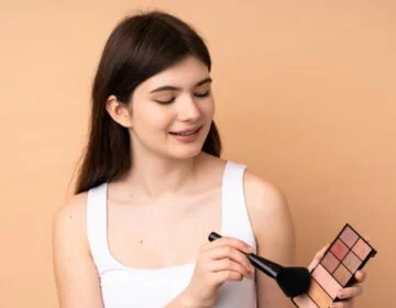 Best foundation for dry skin- girlsnbeauty.com