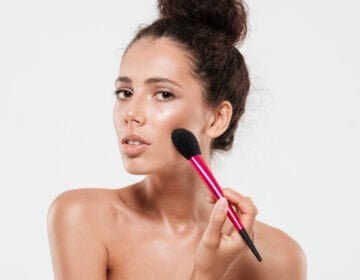 How to use Bronzer vs Contour? 10 How to use Bronzer vs Contour - girlsnbeauty.com