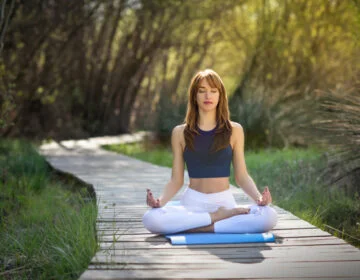 Yoga Transform Your Mind, Body, and Soul - girlsnbeauty.com
