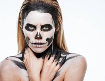 Halloween skeleton makeup ideas for girls 9 Halloween skeleton makeup ideas for girls - girlsnbeauty.com